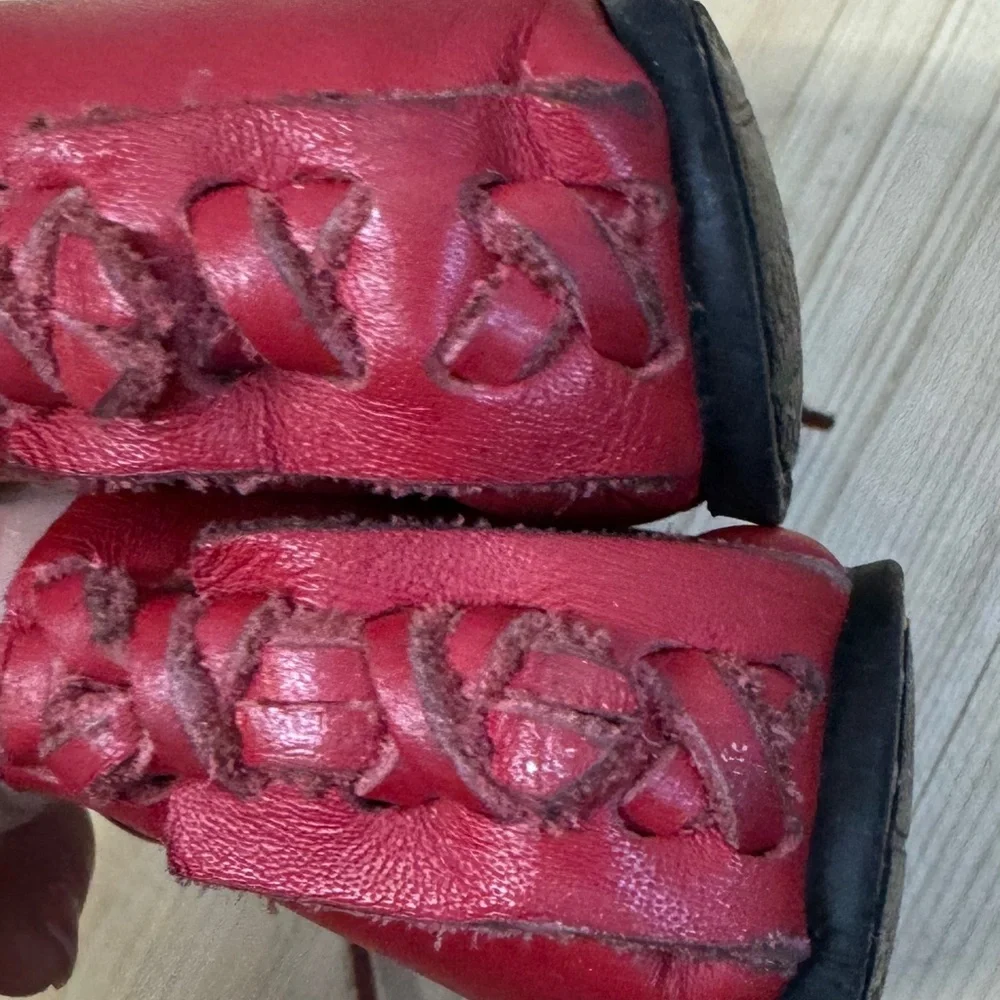 Handmade Red Baby Leather Shoes. Approximate fit 6/12 months. Great Condition